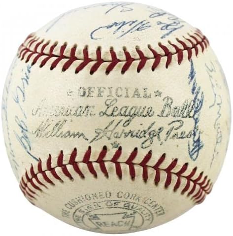 1956 Yankees (27) Köpeny & Berra, Ford, Rizzuto, Bauer Aláírt Oal Baseball PSA - Dedikált Baseball